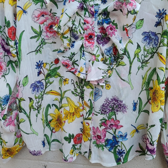 H&M Botanical Floral Garden Ruffled Button Top - Picture 6 of 16